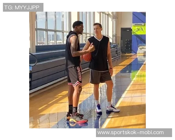 韦德谈退役生活：远离聚光灯的宁静与娱乐明星的不同体验